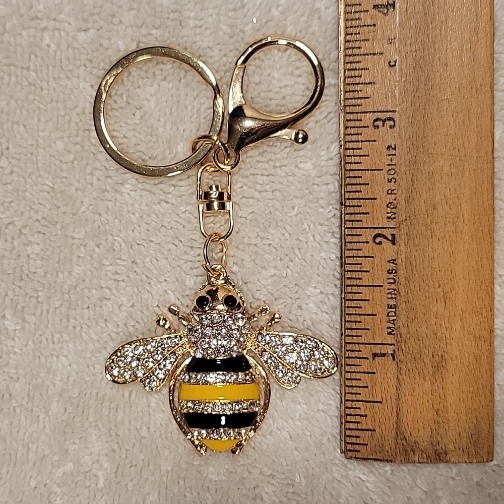Bee Keychain - Picture 2 of 5